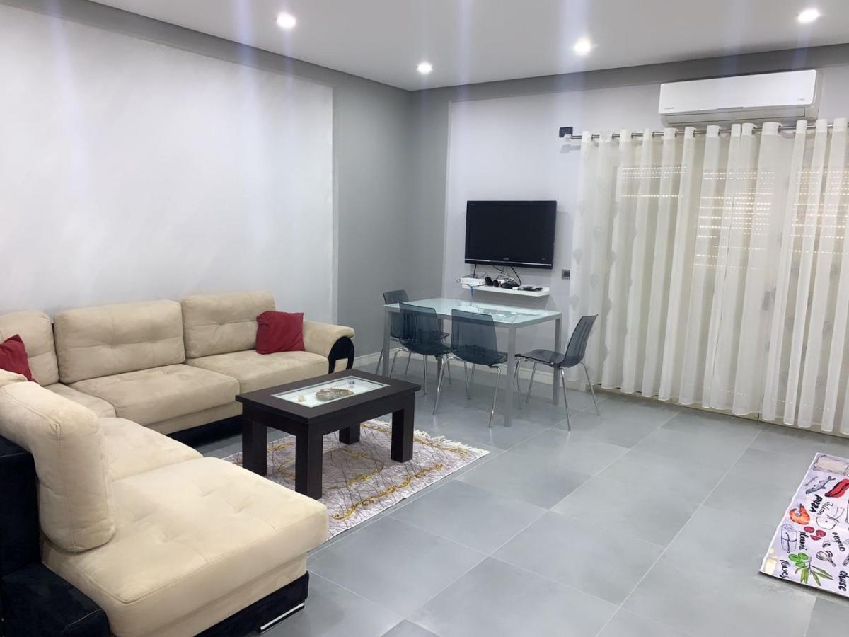 Apartament Dean Apartment Vlore Bagian luar foto