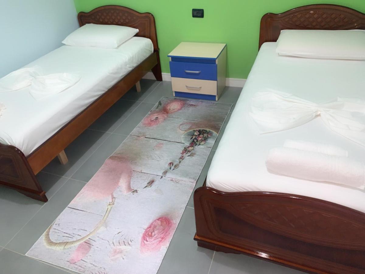 Apartament Dean Apartment Vlore Bagian luar foto